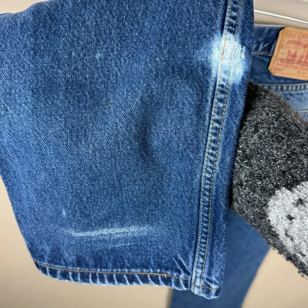 Levi's Y2K Vintage Relax Fit 505 Blue Jeans with Flaw 36X30